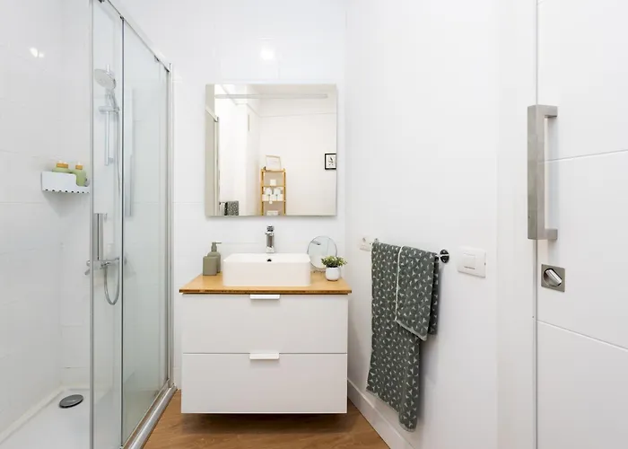 Home2book Center Cozy In Cruz *